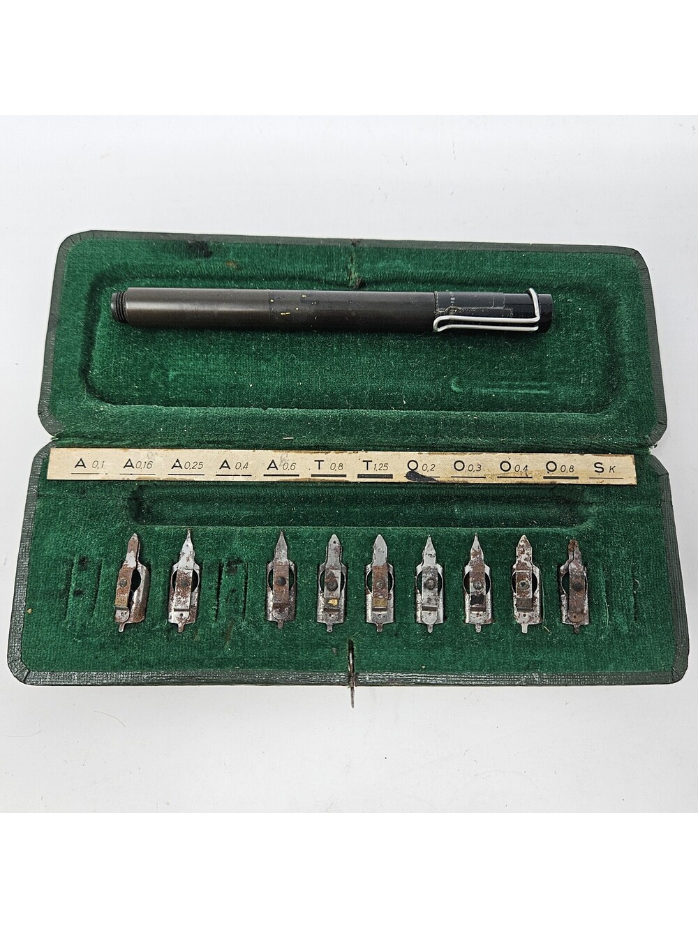Vtg Pelikan Graphos Set Drafting Letter Technical Drawing 9-nib Set German *Read